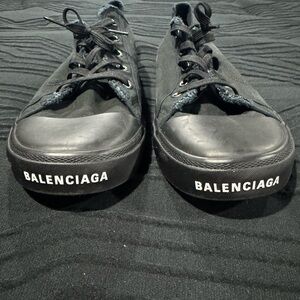 Balenciaga Paris Destroy Low Men's Classic Black Sneakers (Black Size 13 / EU46